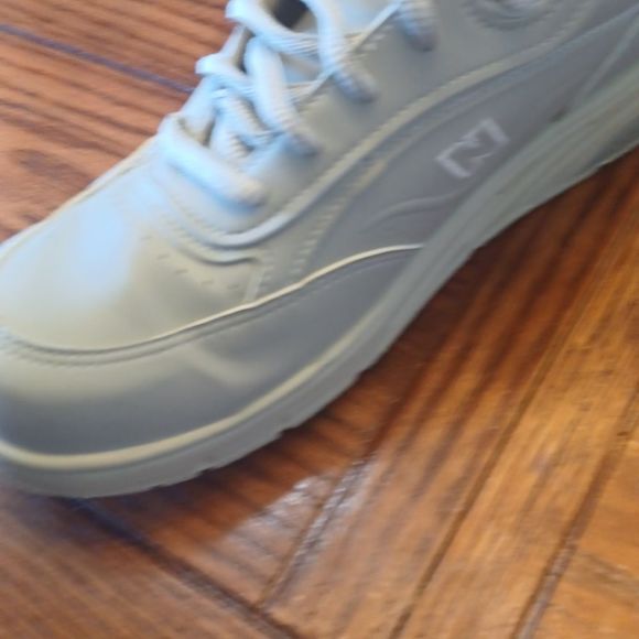 New balance 811 made in the USA -Size 8 - Picture 6 of 15